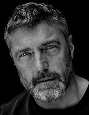 Vincent Regan